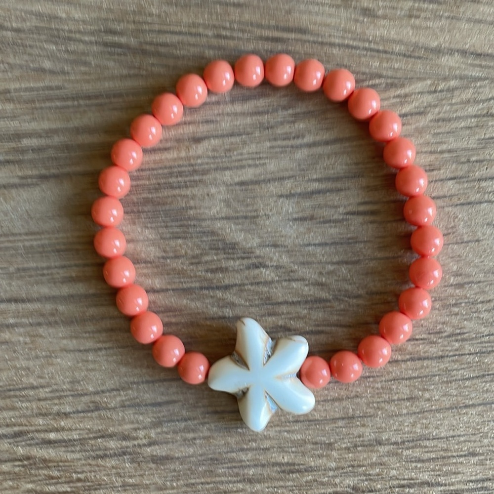HAND CRAFTED STRETCHY, STARFISH BRACELET Peach Pink Coral White Sardine Fish - Picture 4 of 10